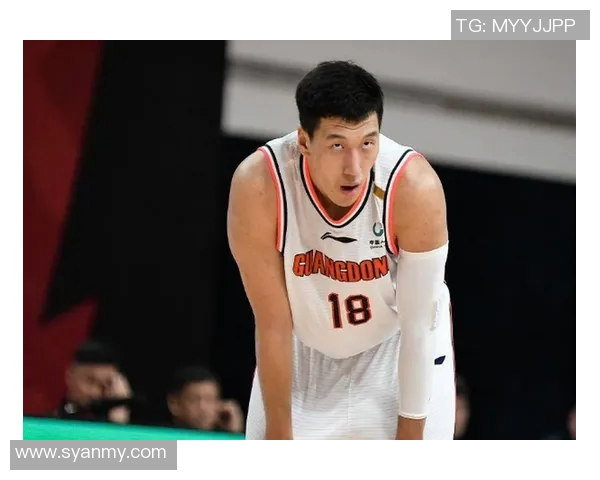 广东华南虎队长赛场表现惹人关注,球迷力挺 广东华南虎队长赛场表现惹人关注,球迷力挺