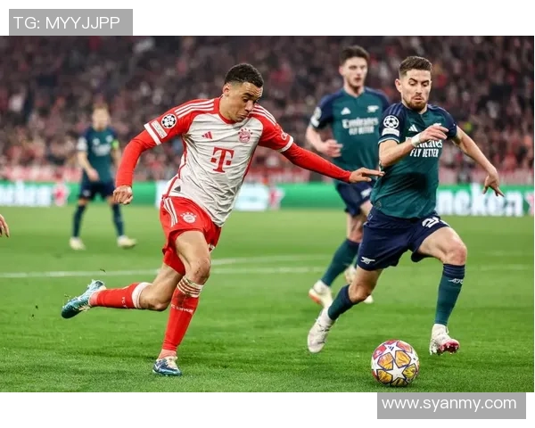 德甲豪门对决：拜仁慕尼黑迎战多特蒙德，激战一触即发